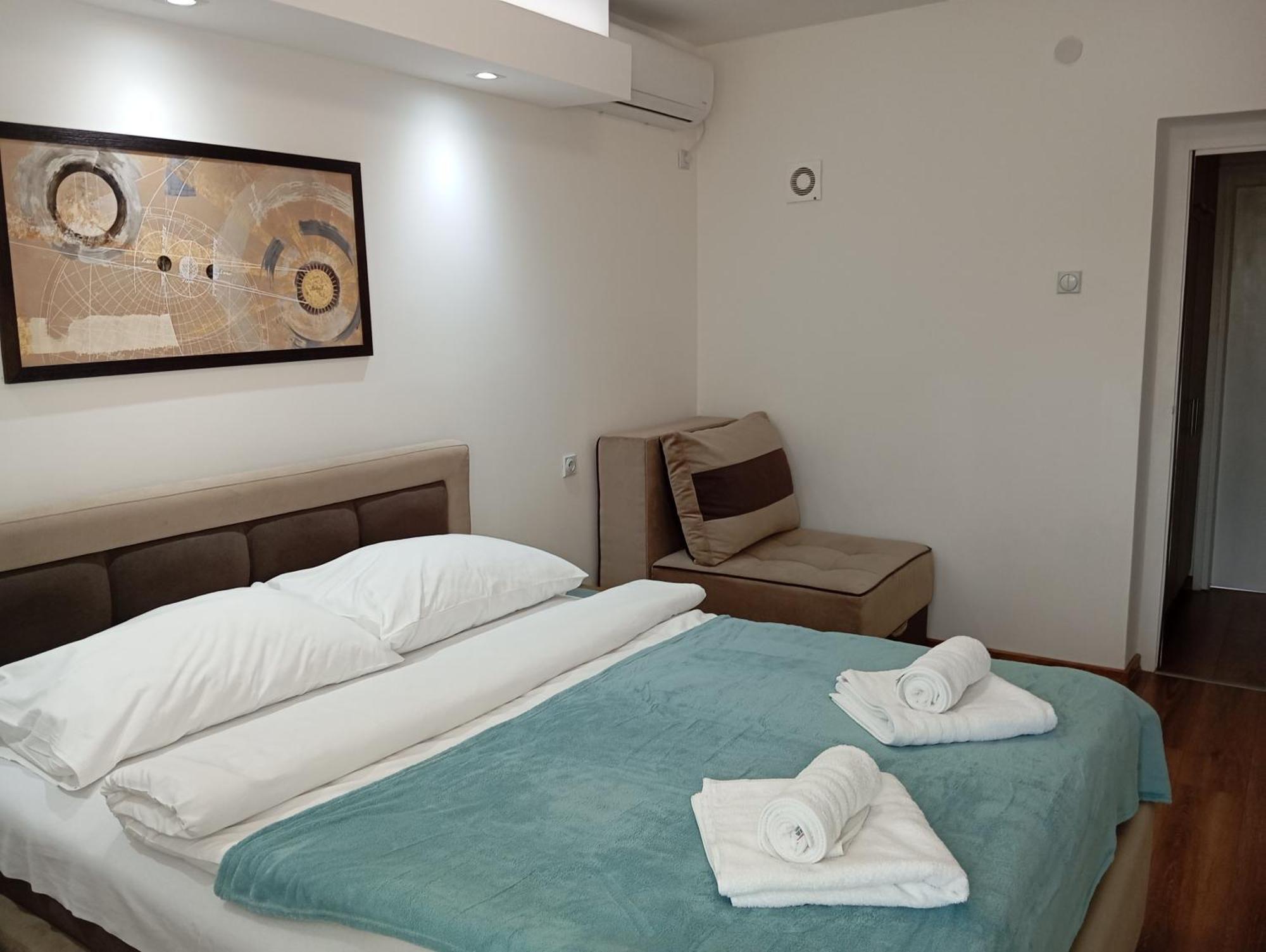 Apartman Leon Lux 莱斯科瓦茨 外观 照片